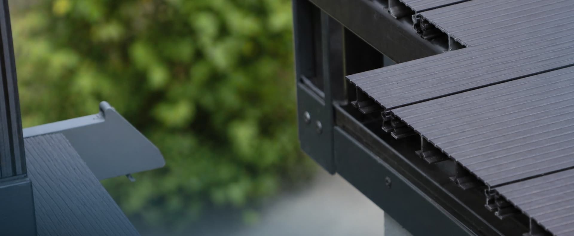 Clip-On-Balconies-Connection