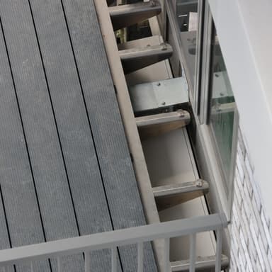 Thumbnail Balcony door sill interface